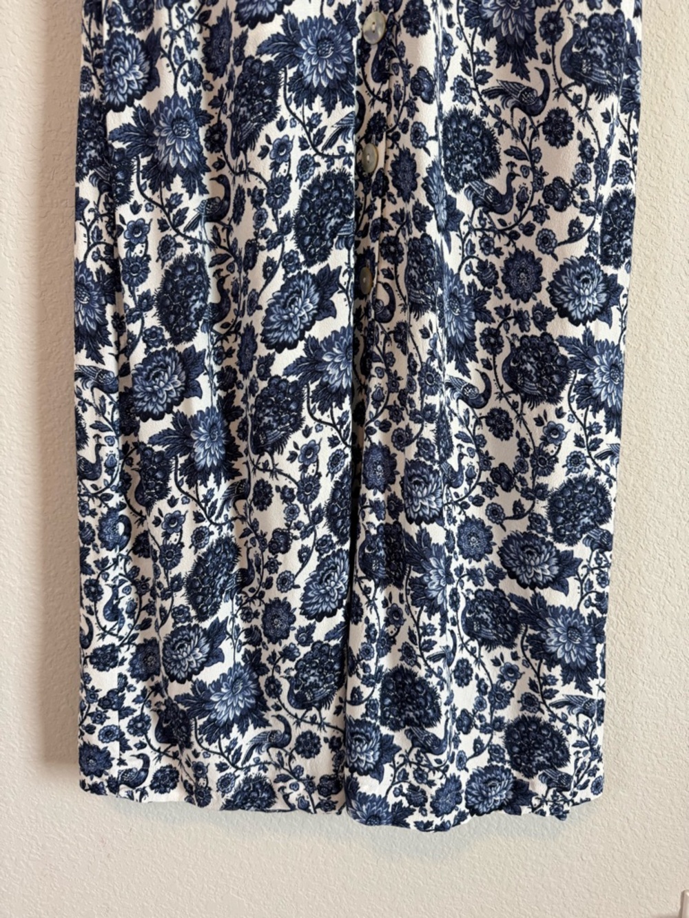 & Other Stories Floral Peacock Print Grand Millennial Button Down Midi Dress 6 - Picture 3 of 11